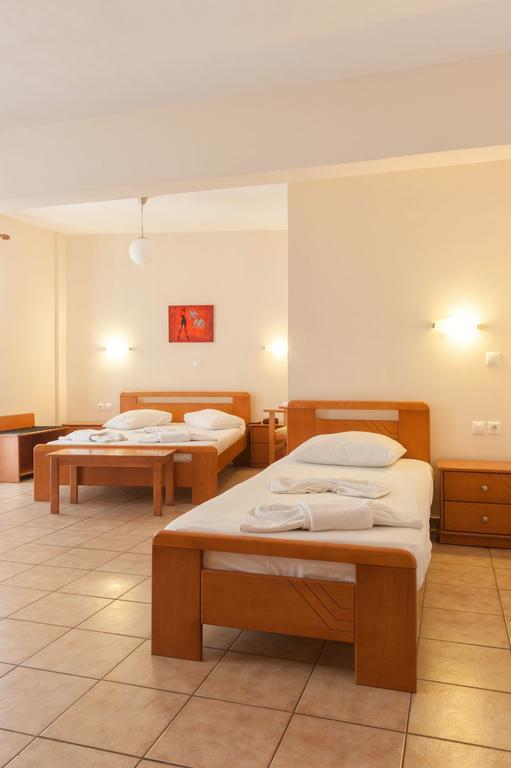 Ageri Hotel Tínos Eksteriør bilde