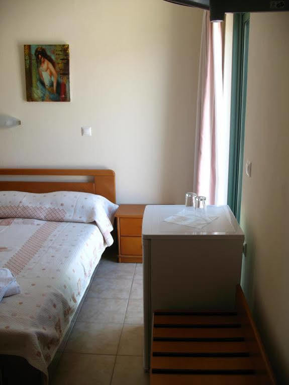 Ageri Hotel Tínos Eksteriør bilde